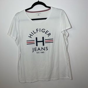Women’s Tommy shirt